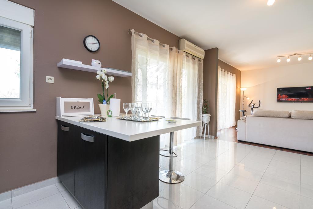 Apartman Verica Trogir Bagian luar foto