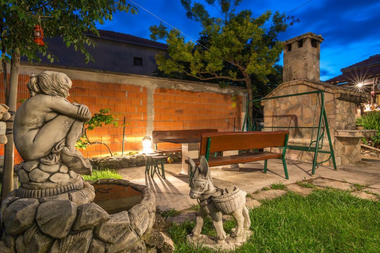 Apartman Verica Trogir Bagian luar foto